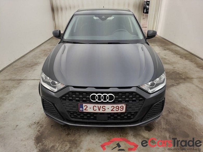 Audi A1 Sportback 1.0 25 TFSI 70kW S tronic Attraction B.E 5d #5