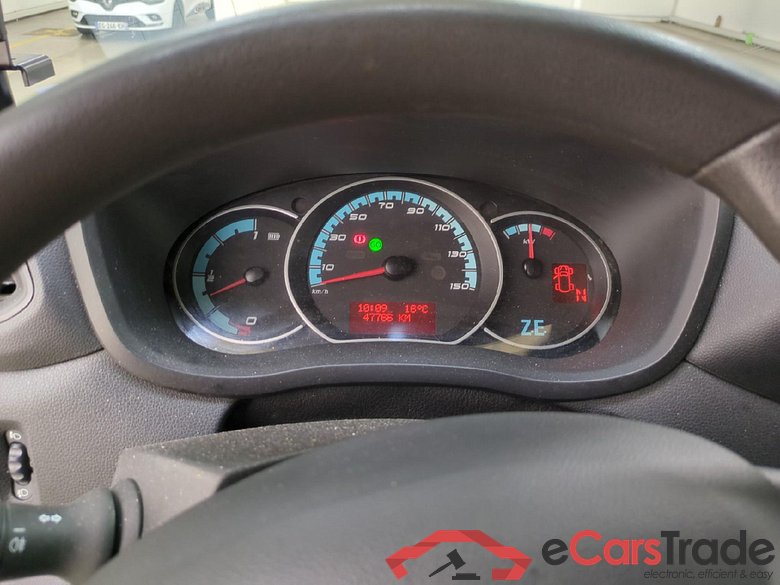 RENAULT Master / 2019 / 4P / Fourgon tôlé FG Z.E.Tr CF F3100 L2H2 R75 AI - 19 #6