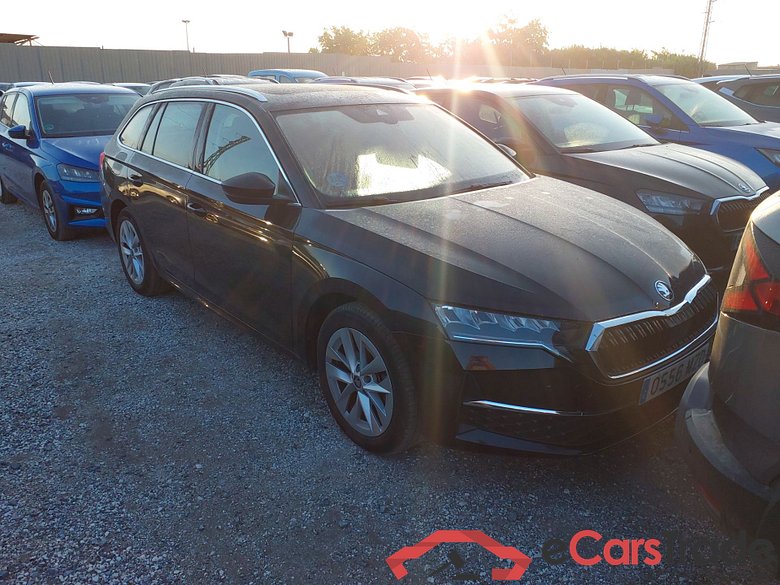 SKODA Octavia 1.5 TSI 110kW (150CV) m-HEV DSG 7 vel. AutomÃ¡tico Combi Design