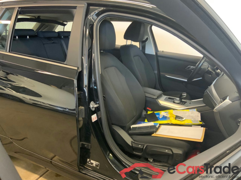 3 Touring 320 e 2.0 150KW AT8 E6d #4