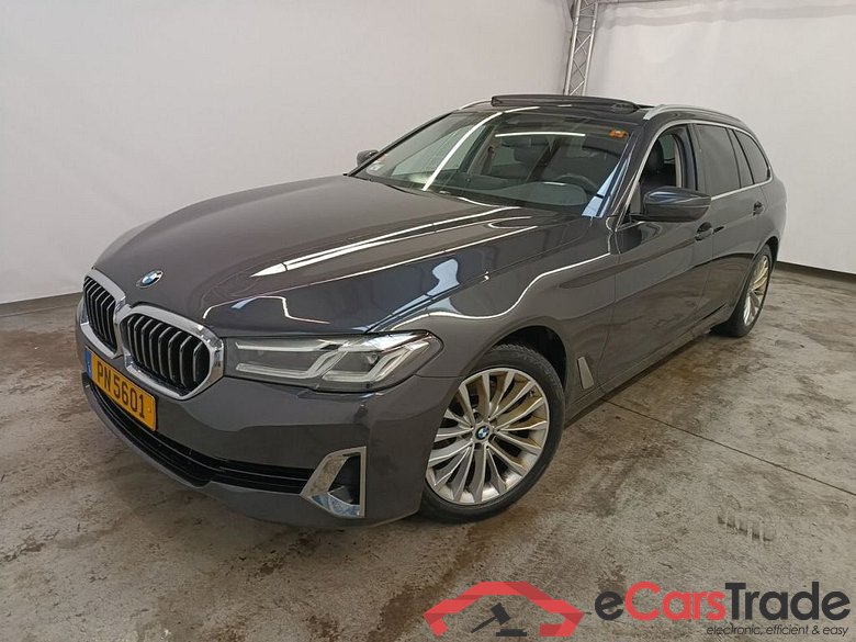 BMW 5 TOURING DIESEL - 2020 520 dXA 190 MHD 5d