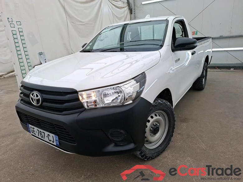 TOYOTA Hilux SC / 2020 / 2P / Pick-up 2.4 D-4D SIMPLE CAB LeCap 4WD