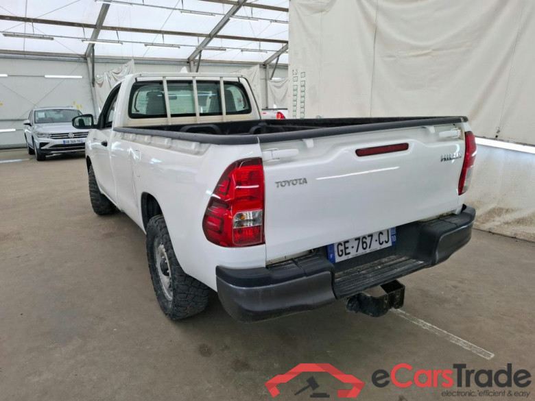 TOYOTA Hilux SC / 2020 / 2P / Pick-up 2.4 D-4D SIMPLE CAB LeCap 4WD #2