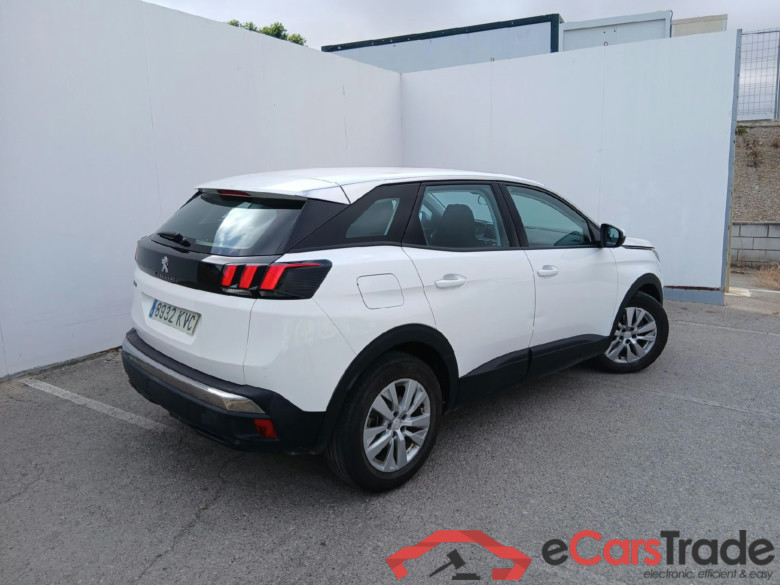 PEUGEOT 3008 / 5P / 1.5L BlueHDi 130 CV  Active #2