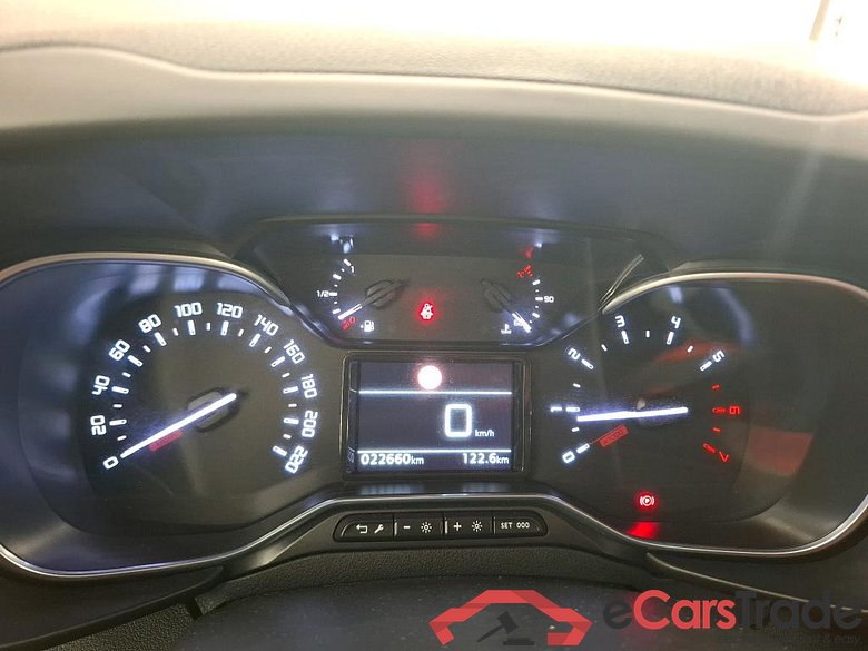 Berlingo Feel M 1.5 BlueHDi 100CV BVM5 7 Sieges E6dT #6