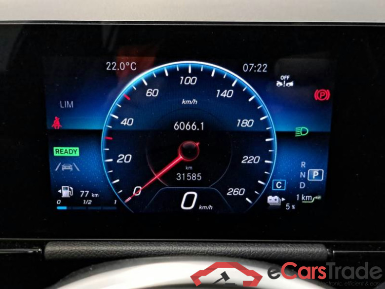 MERCEDES-BENZ GLA / 2020 / 5P / CROSSOVER GLA 250 E PLUG-IN HYBRID AUTO BUS EXTRA #4
