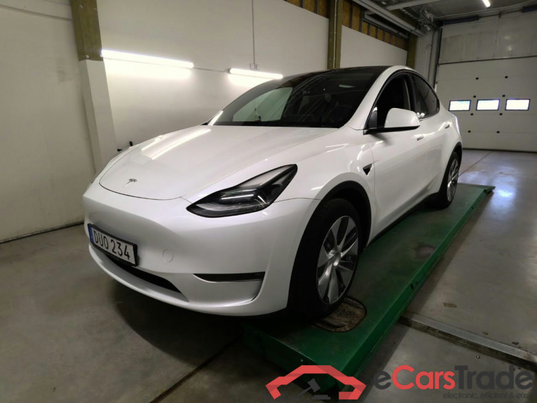 Model Y Long-Range AWD #2