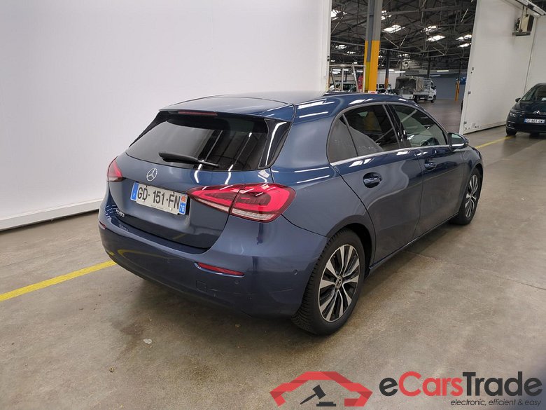 MERCEDES-BENZ Classe A Compact / 2018 / 5P / Berline A 180 Business Line 7G-DCT #3