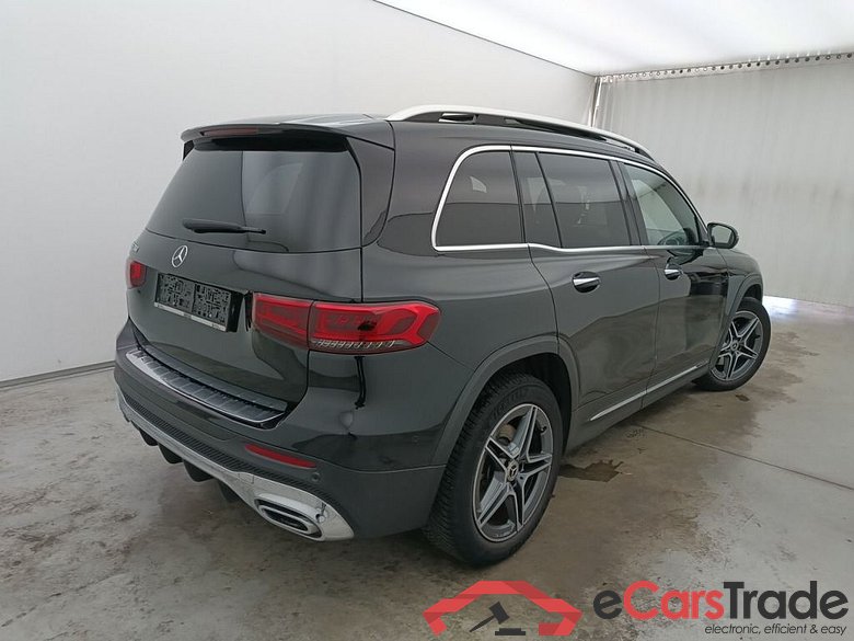 Mercedes-Benz GLB GLB 200 AMG Line 5d #2