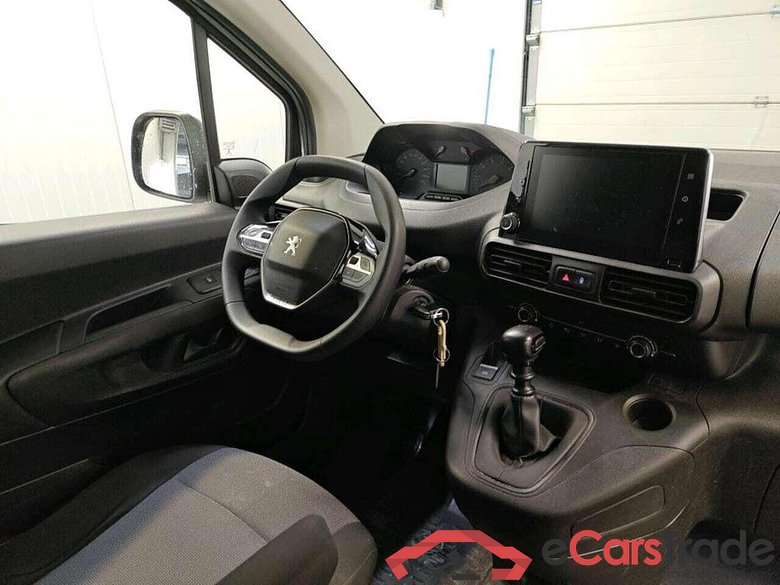 PEUGEOT Partner 1.2 PT. Premium #3