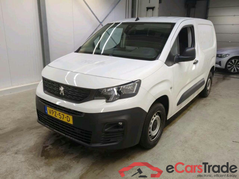 PEUGEOT Partner 1.2 PT. Premium #1