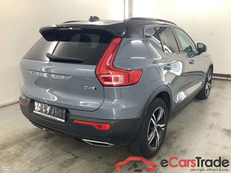 VOLVO XC40 DIESEL 2.0 D4 AWD R-Design Geartronic #4