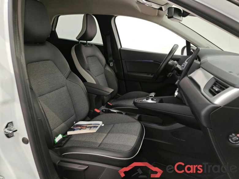 Renault Captur E-TECH Plug-in Hybrid 160 Intens 5d #3