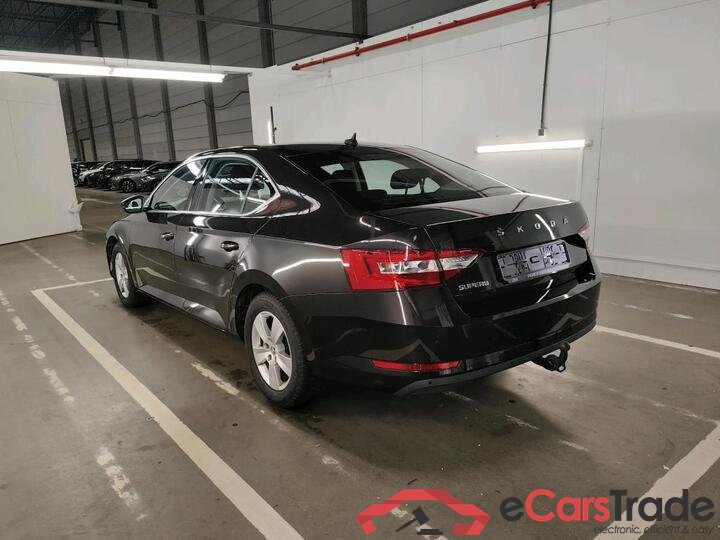 Skoda Superb Superb 2.0 CRTDI Ambition 110kW/150pk  5D/P Man-6 #3