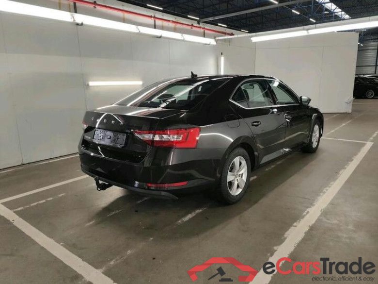 Skoda Superb Superb 2.0 CRTDI Ambition 110kW/150pk  5D/P Man-6 #4