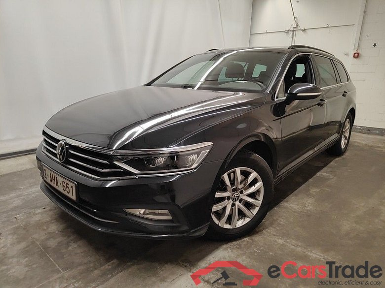 Volkswagen Passat Variant 2.0 TDI 90kW DSG Style Business 5d #1