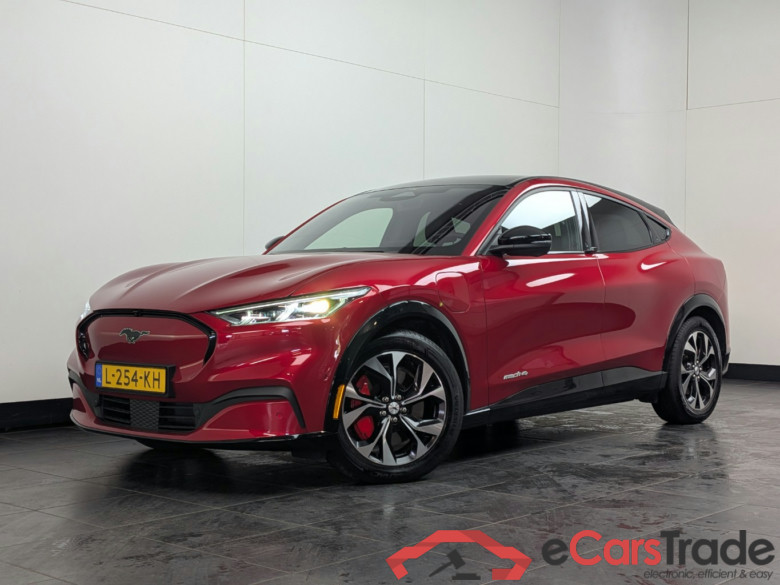 FORD Mustang Mach-E AWD 75 kWh #1