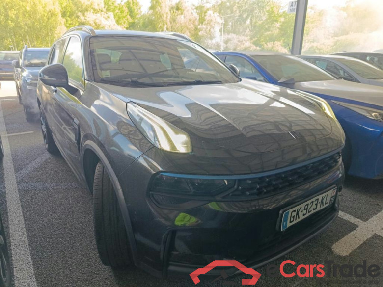 Lynk Co 01 1.5i Plug-In Hybrid Aut. LED Pano Virtual ACC Navi Infinity KeylessGo Camera 360 Klima PDC ... #2