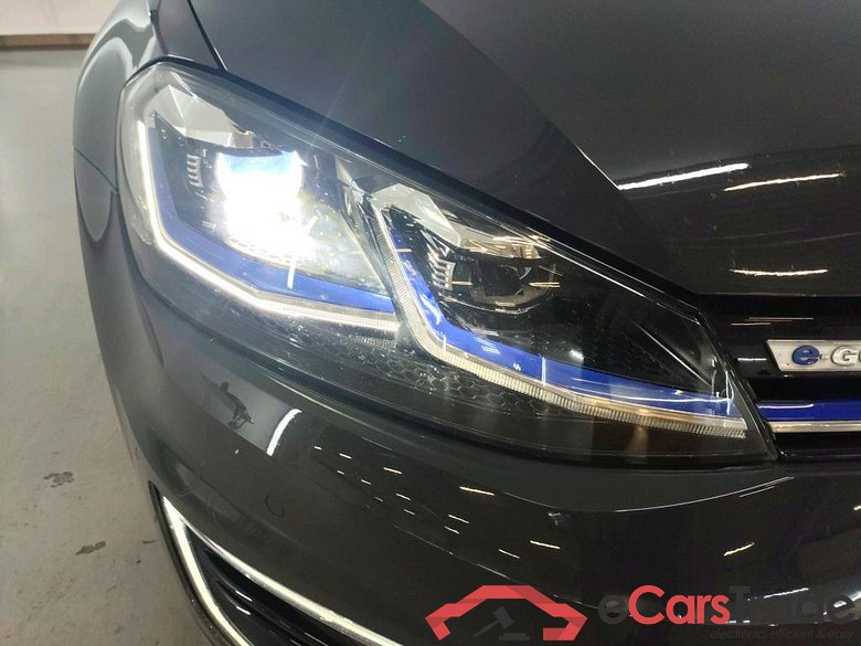 VOLKSWAGEN e-Golf 100 kW #4