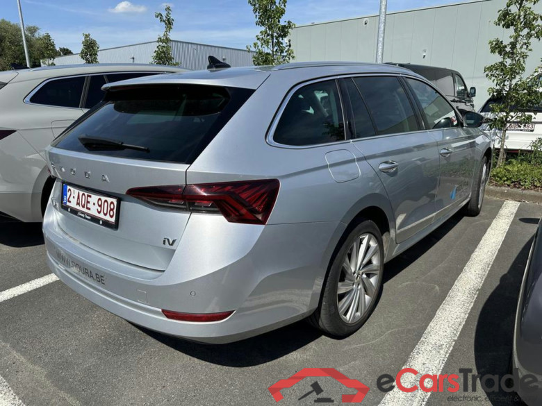 SKODA Octavia Combi PHEV Octavia SW PHEV 1.4 TSI Clever DSG #3