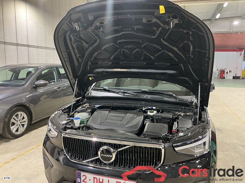VOLVO XC40 1.5 T2 CORE AUTO #6