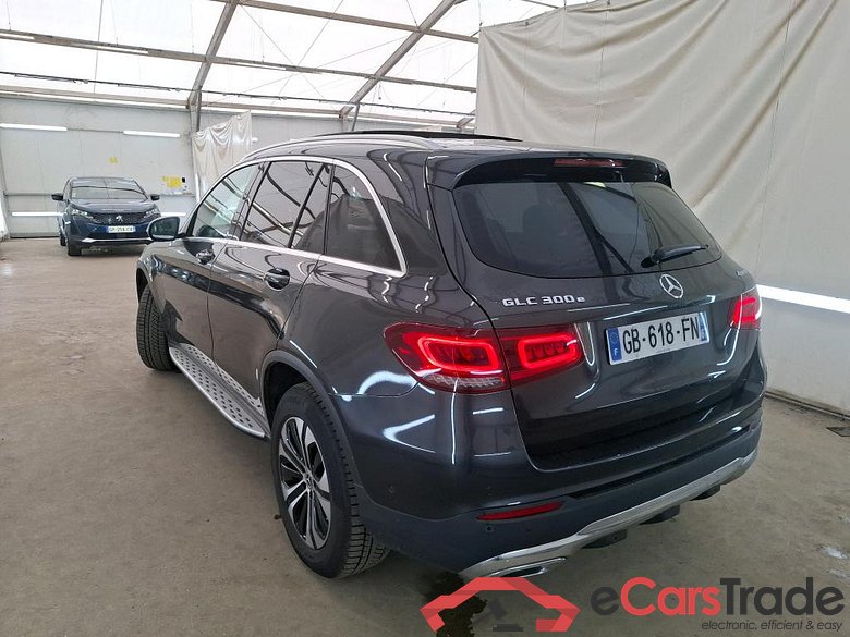 MERCEDES-BENZ GLC / 2019 / 5P / SUV 2.0 GLC 300 E BUSINESS LINE 4MATIC #2