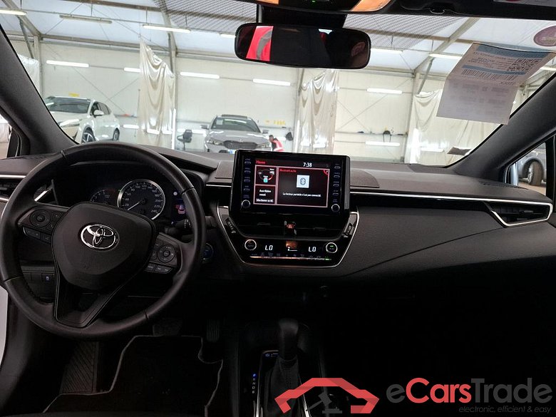 TOYOTA Corolla Touring Sports / 2018 / 5P / Break Hybride 122h Active #5