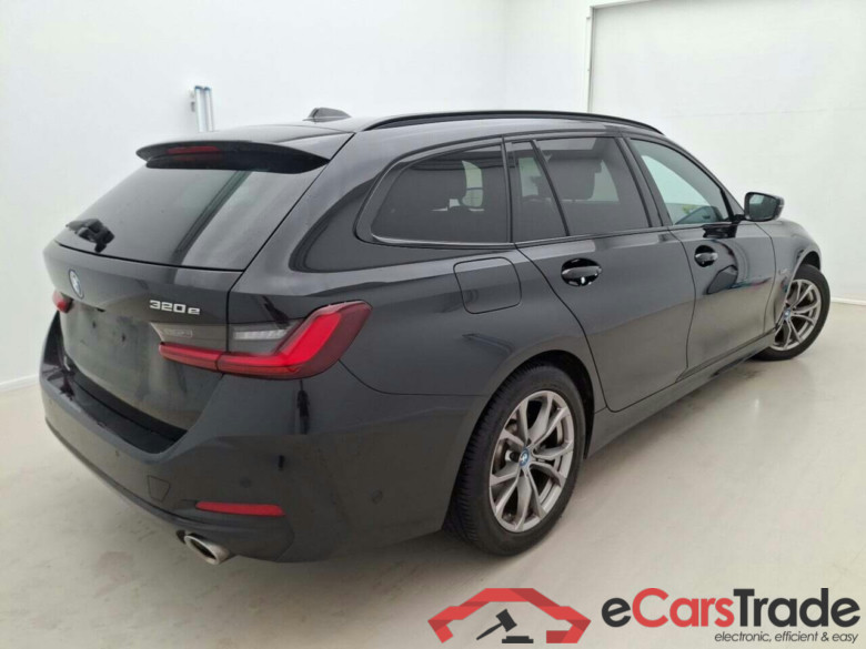 BMW 3-SERIE TOURING 320E AUT #2
