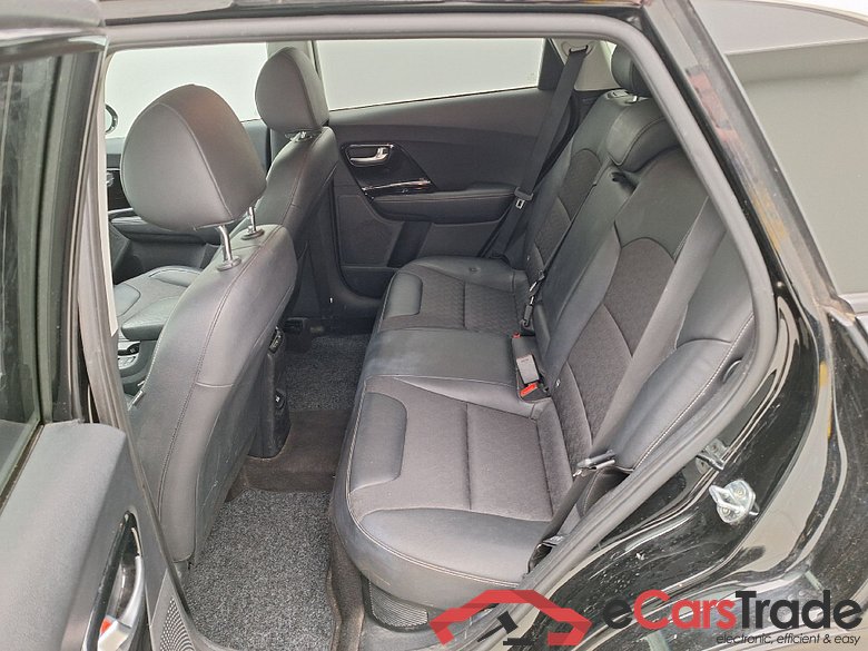 Kia, Niro FL'19, KIA Niro More 1.6 GDi PHEV 6DCT 5d #4