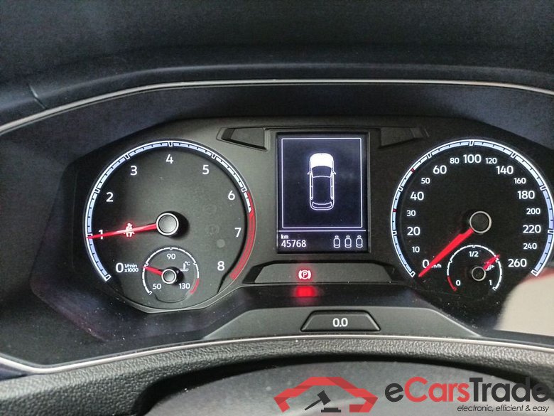Volkswagen T-Roc 1.0 TSI United 5d #6