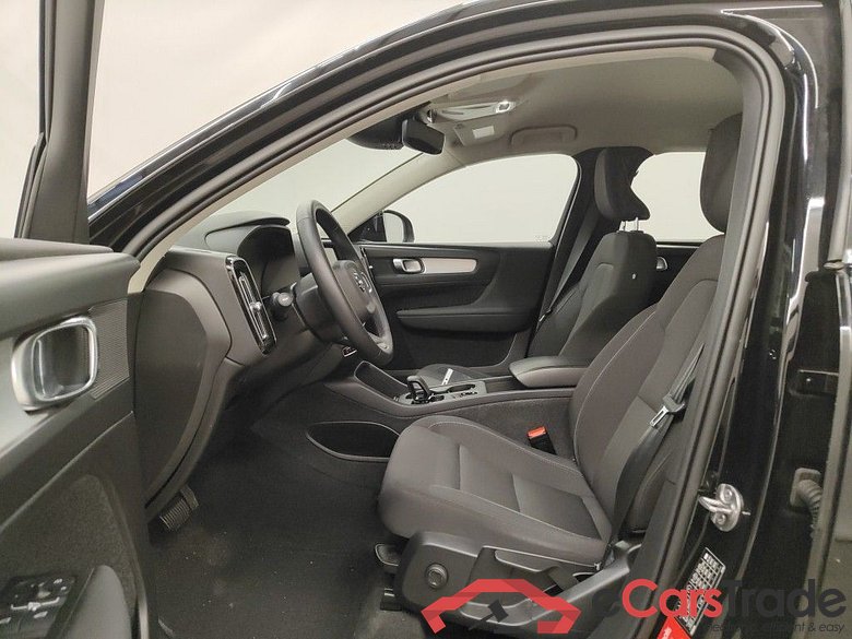VOLVO XC40 1.5 T4 PHEV 129hp Inscription Expression 5d #3