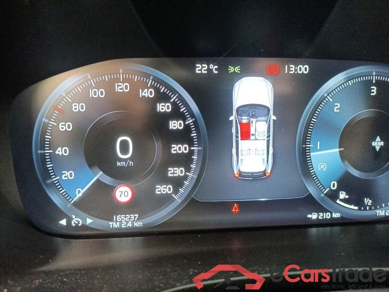 Volvo XC60 D3 Momentum 5d #6