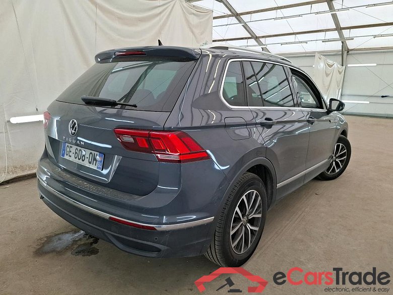 VOLKSWAGEN Tiguan / 2020 / 5P / SUV 1.5 TSI 150 DSG7 Life Busines #3