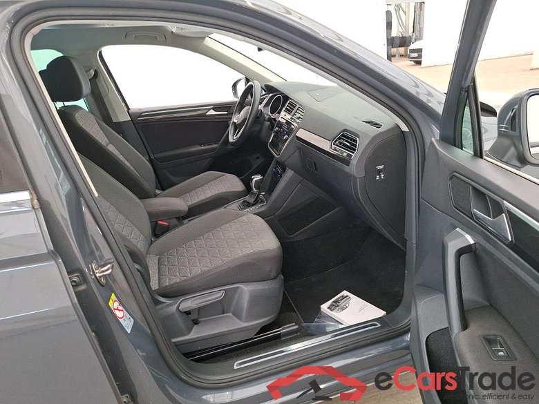 VOLKSWAGEN Tiguan / 2020 / 5P / SUV 1.5 TSI 150 DSG7 Life Busines #6