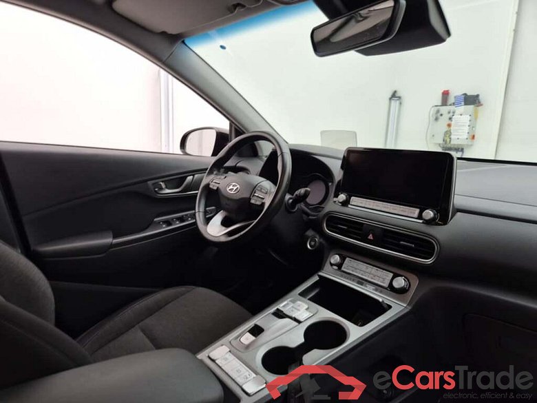 HYUNDAI Kona EV Premium 64 kWh #3