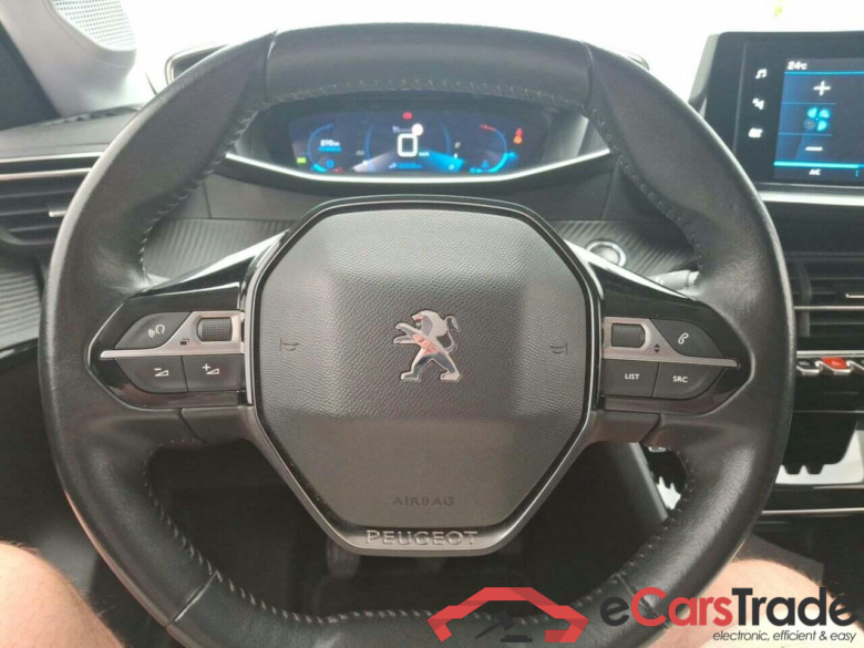 PEUGEOT 208 1.2 PureTech Allure #5