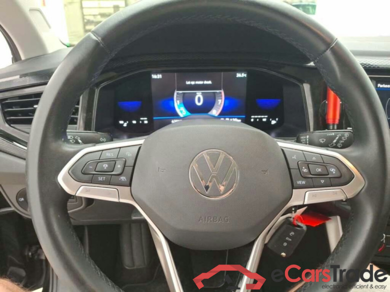VOLKSWAGEN POLO 1.0 TSI Life #5