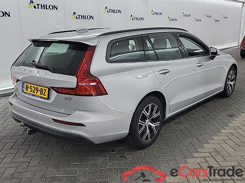 VOLVO V60 B3 Automaat Essential 5D 120kW #3