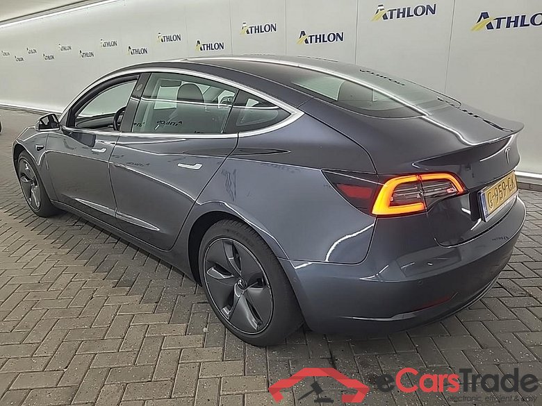 Tesla Model 3 Standard Range Plus RWD 4D 211kW #4