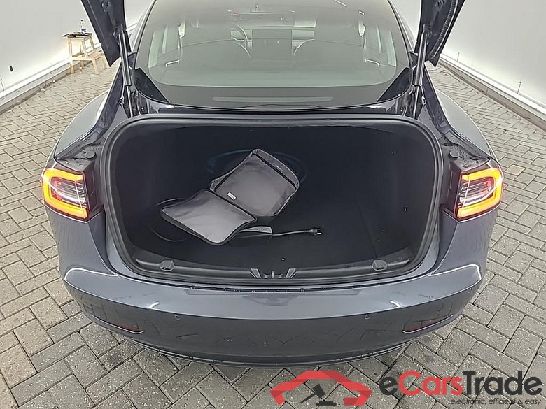Tesla Model 3 Standard Range Plus RWD 4D 211kW #5