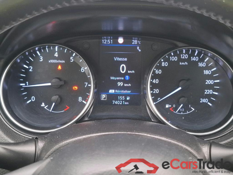 NISSAN Qashqai / 2017 / 5P / Crossover 1.3 DIG-T 160 DCT Tekna #6