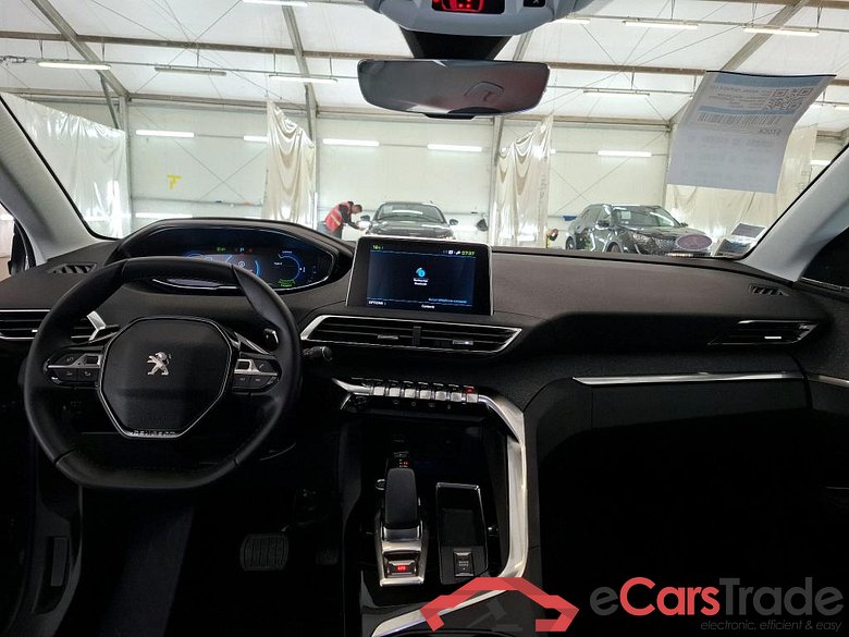 PEUGEOT 3008 / 2016 / 5P / SUV Hybrid 225 e-EAT8 ALLURE #5