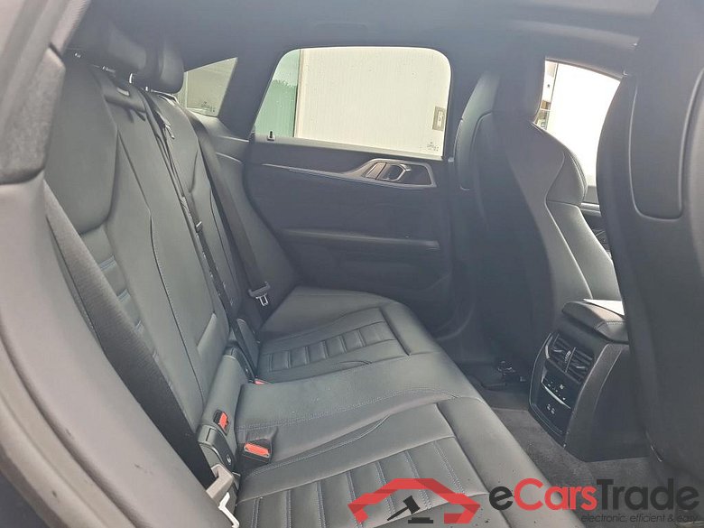 BMW I4 BEV M50 GRAN COUPE #6