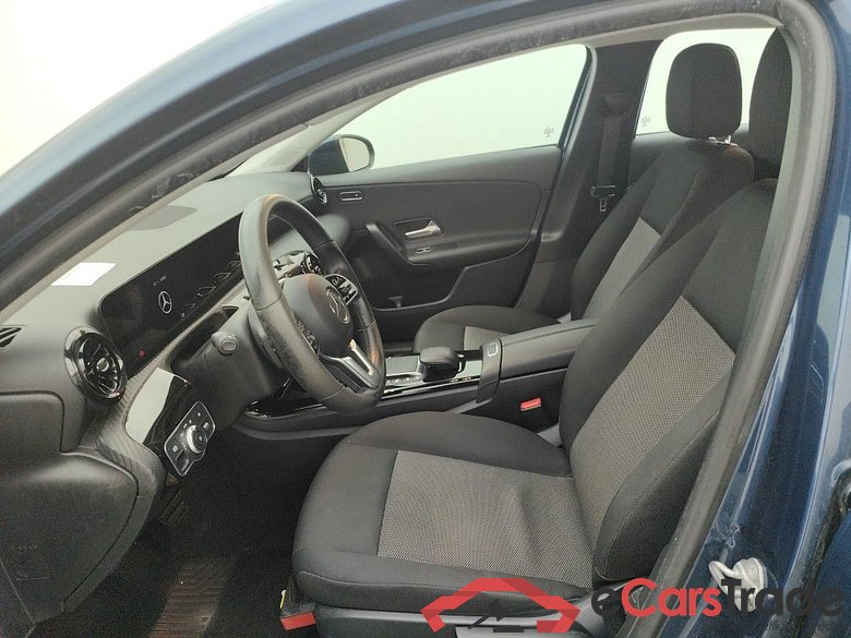 MERCEDES CLASSE A DIESEL (W177) A 180 d 116 Business Solution 5d Auto #3