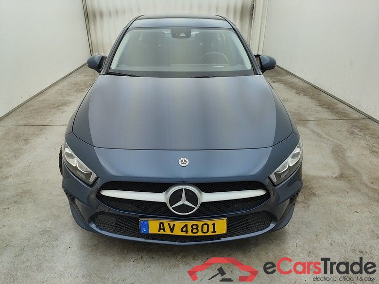 MERCEDES CLASSE A DIESEL (W177) A 180 d 116 Business Solution 5d Auto #5