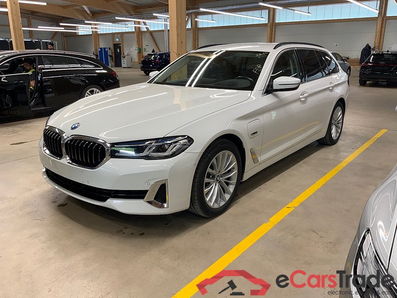 Baureihe 5 Touring 530 e xDrive Luxury Line 2.0 215KW AT8 E6d #1