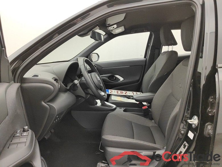Toyota Yaris Cross 1.5 VVT-ie Hybrid Dynamic Plus CVT 5d #3