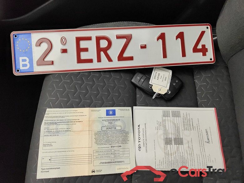 Toyota Yaris Cross 1.5 VVT-ie Hybrid Dynamic Plus CVT 5d #4