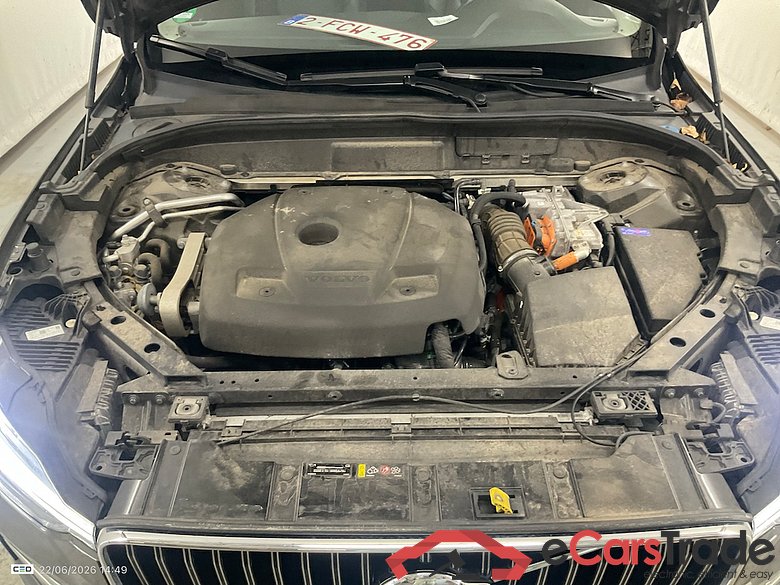 VOLVO XC60 2.0 T6 PHEV R-DESIGN AUTO 4WD #6