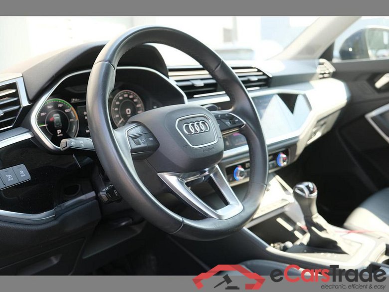 AUDI Q3 PHEV 45 TFSIe Attraction S tron.(180 kW) #3